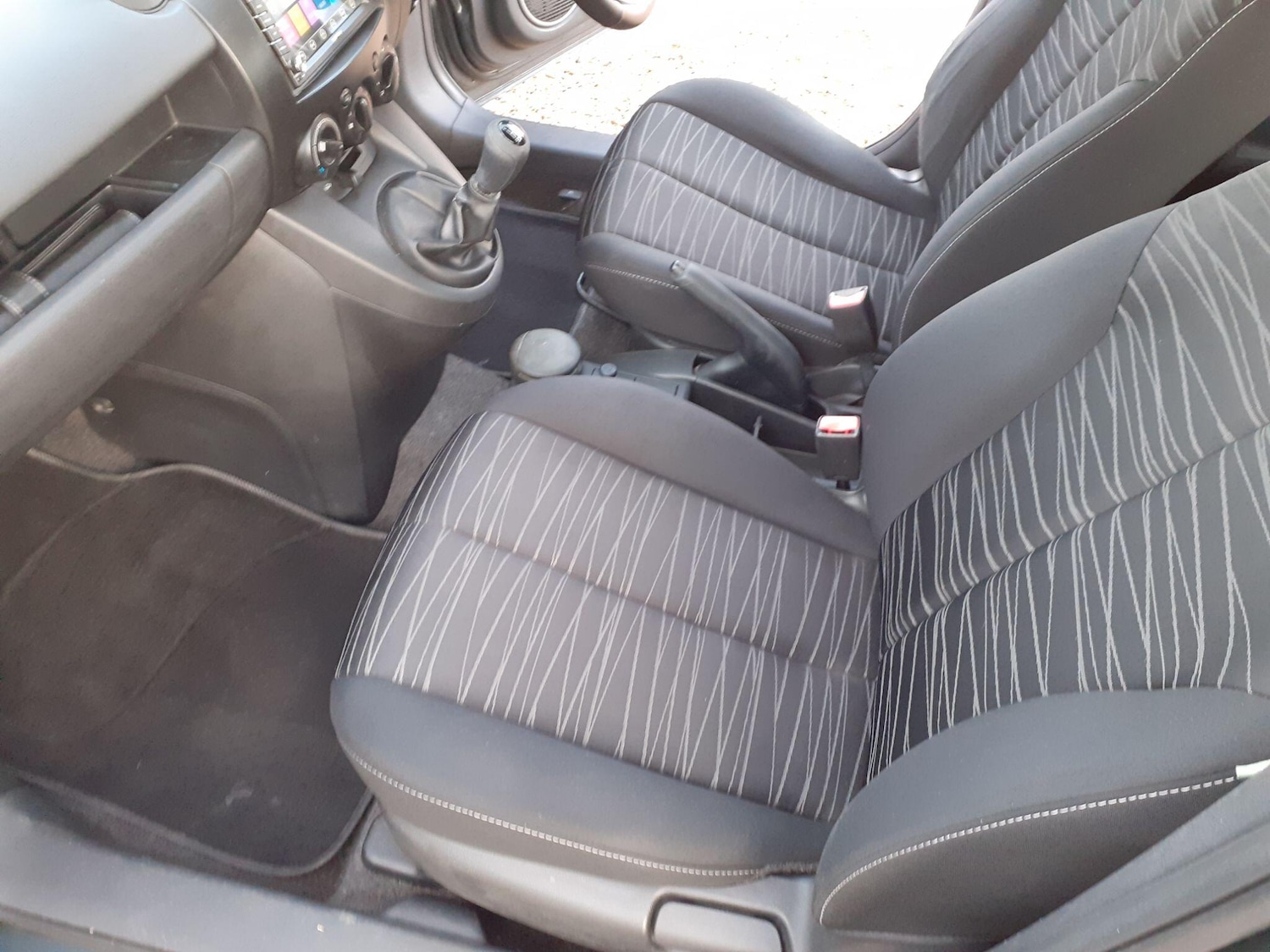 Used Mazda Mazda2 2009 for sale - 76714124: Photo 14