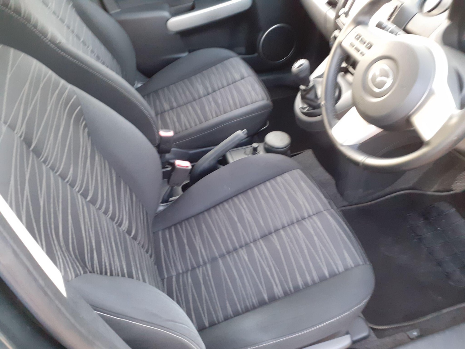 Used Mazda Mazda2 2009 for sale - 76714124: Photo 16