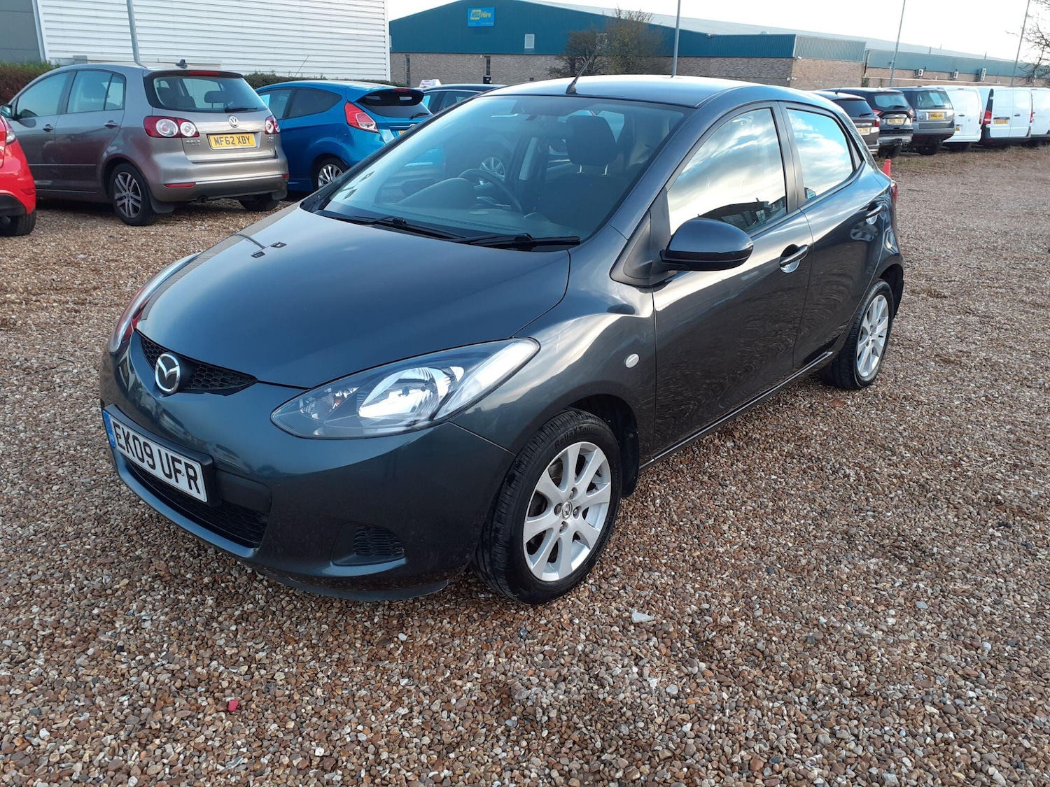 Used Mazda Mazda2 2009 for sale - 76714124: Photo 3