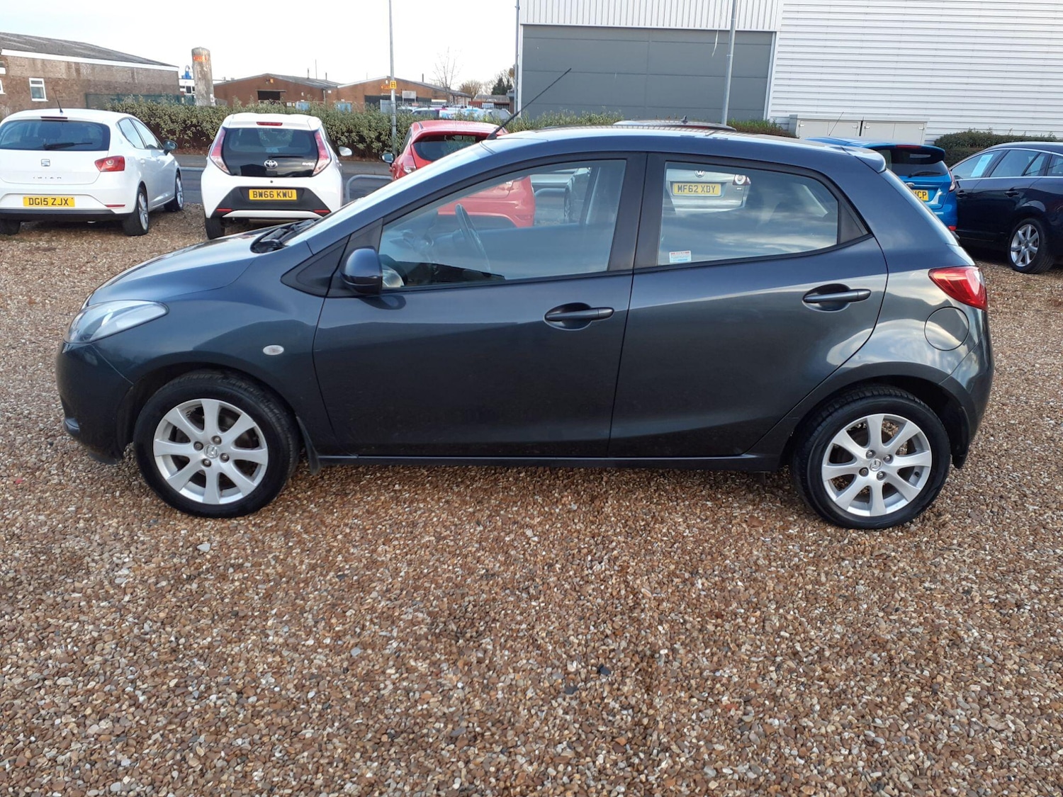 Used Mazda Mazda2 2009 for sale - 76714124: Photo 4