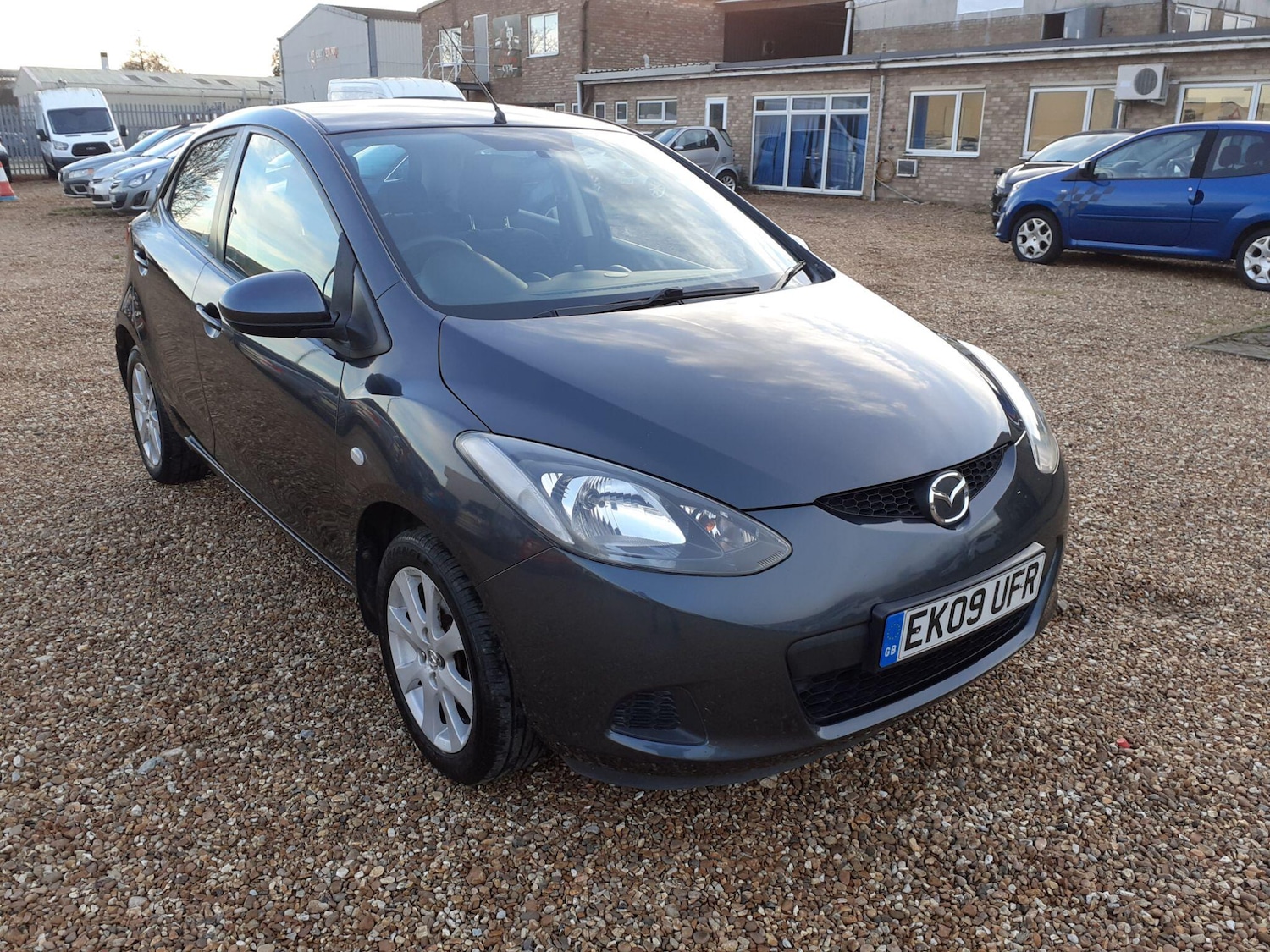 Used Mazda Mazda2 2009 for sale - 76714124: Photo 9