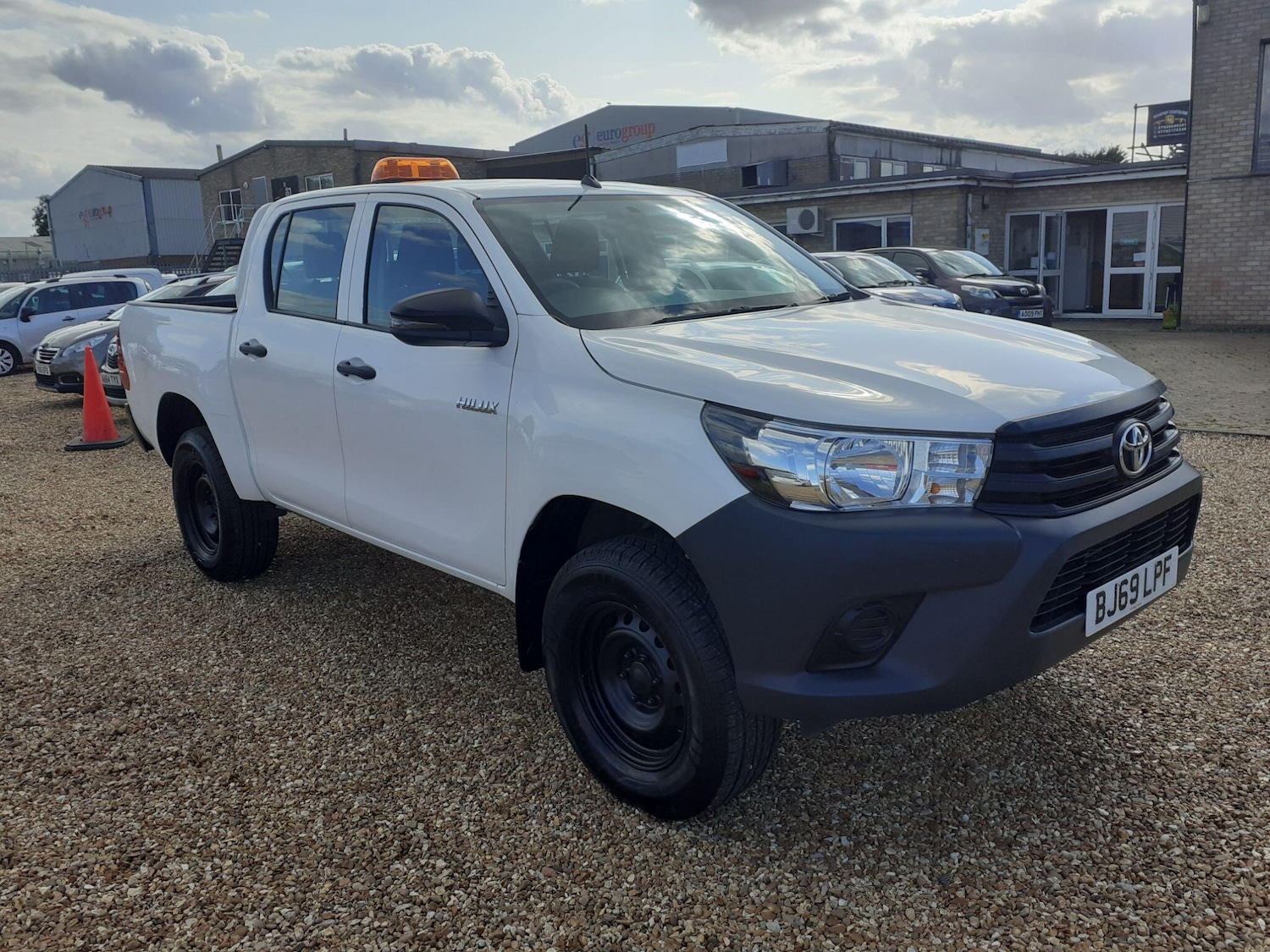 Used Toyota Hilux 2019 for sale - 77570477: Photo 11