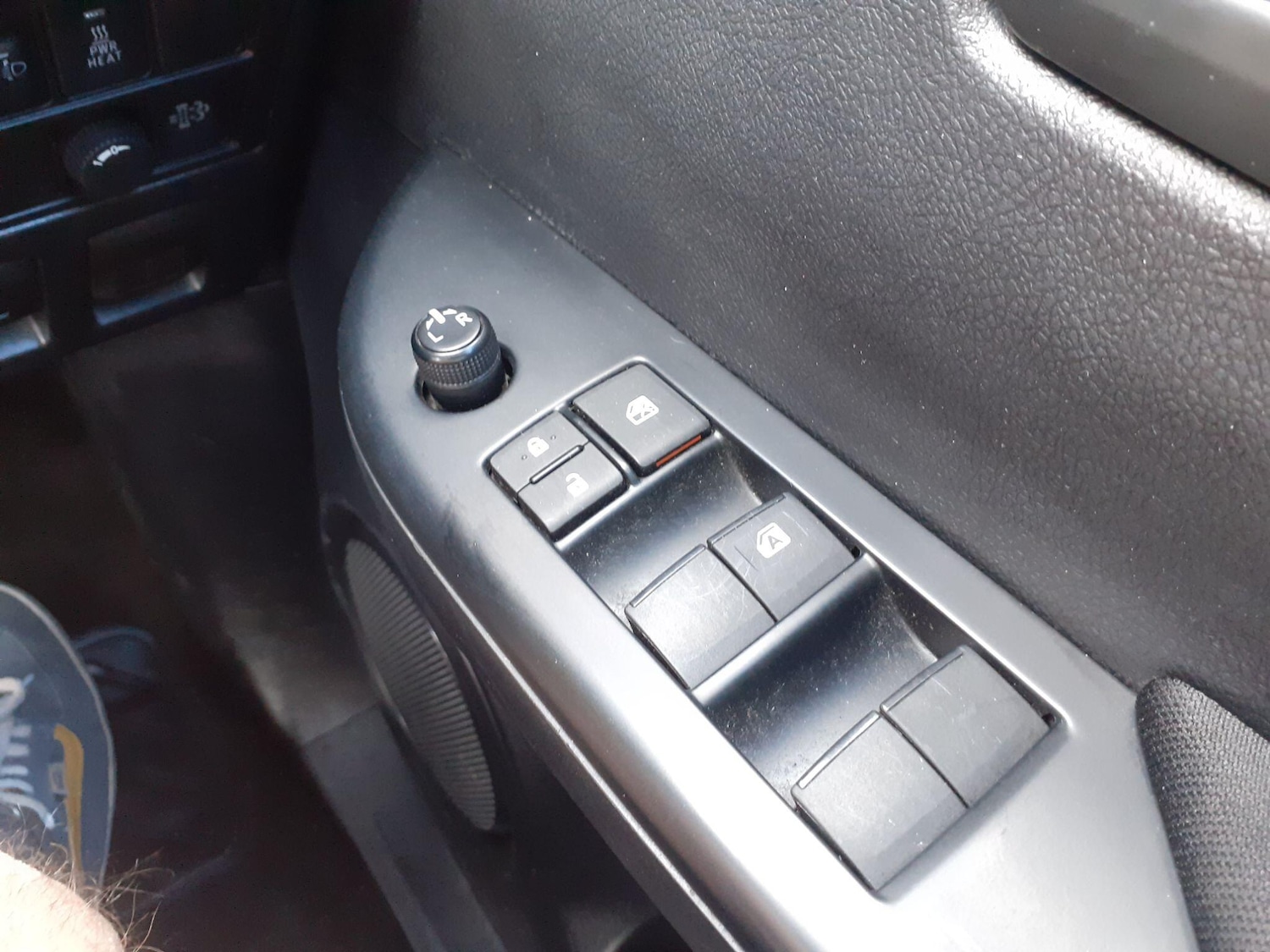 Used Toyota Hilux 2019 for sale - 77570477: Photo 20