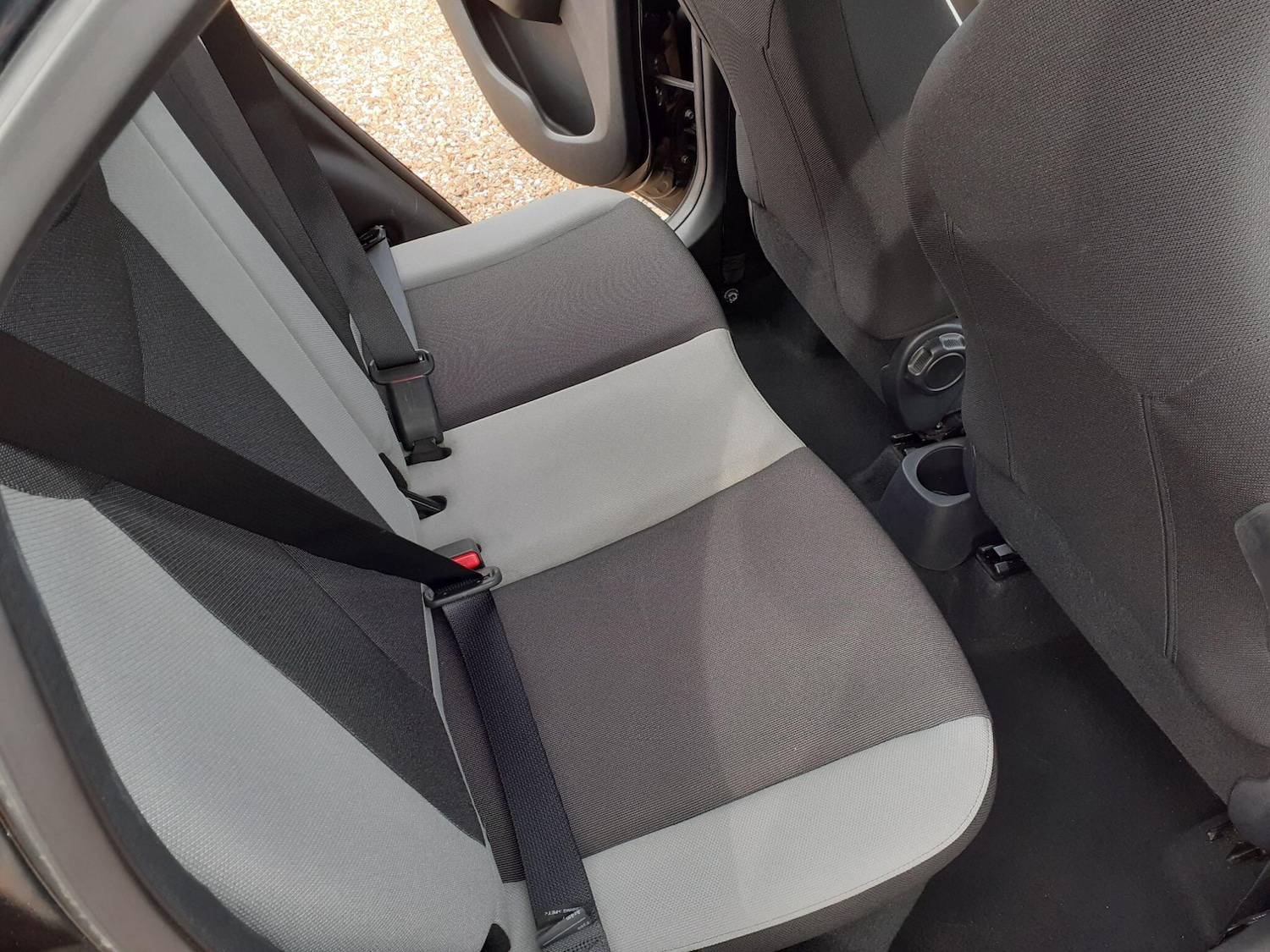 Used Toyota AYGO 2017 for sale - 77882820: Photo 13