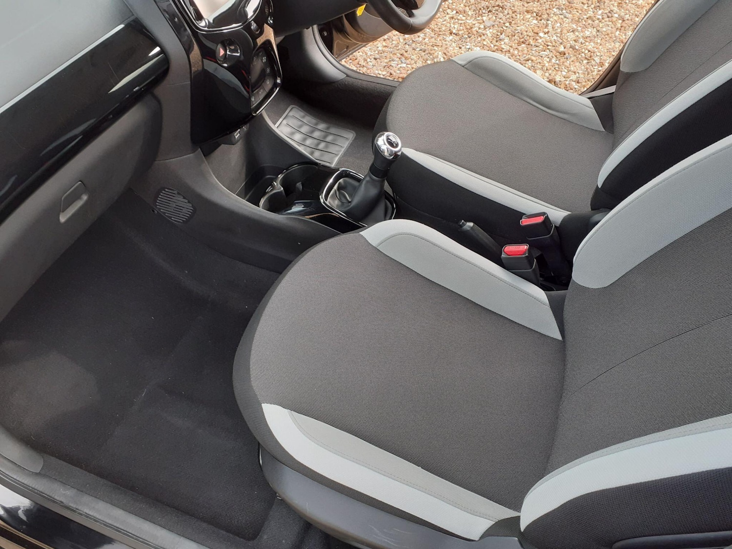 Used Toyota AYGO 2017 for sale - 77882820: Photo 14