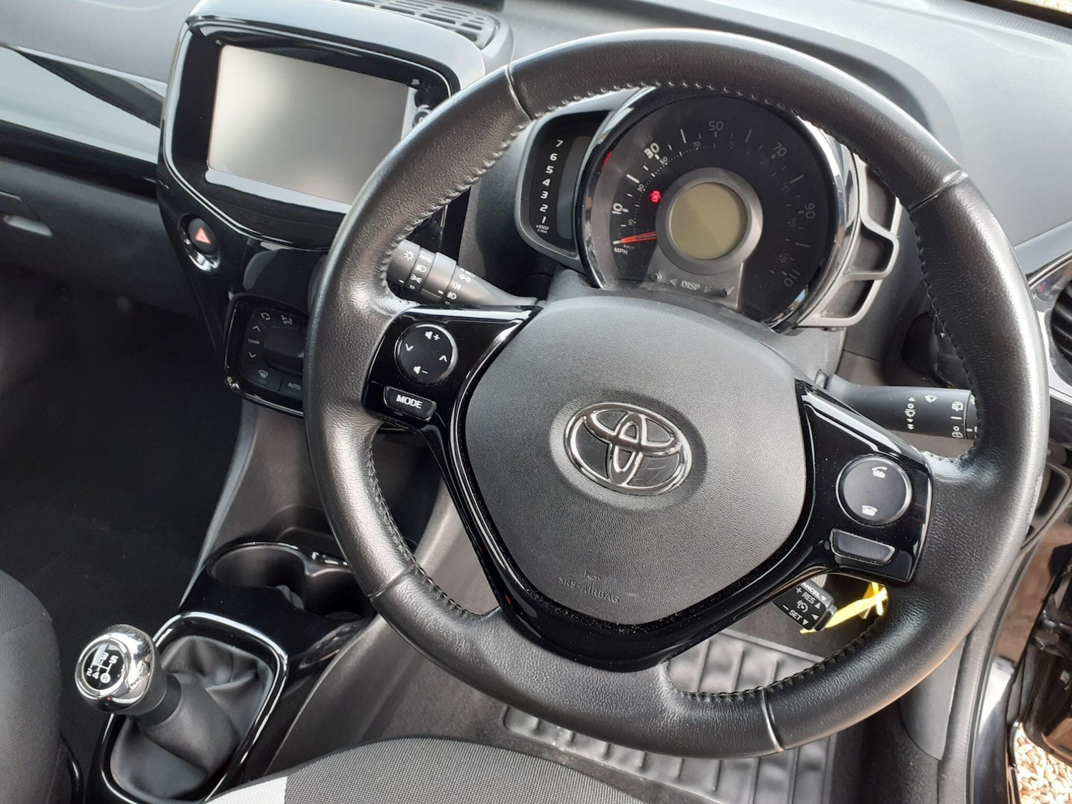 Used Toyota AYGO 2017 for sale - 77882820: Photo 16