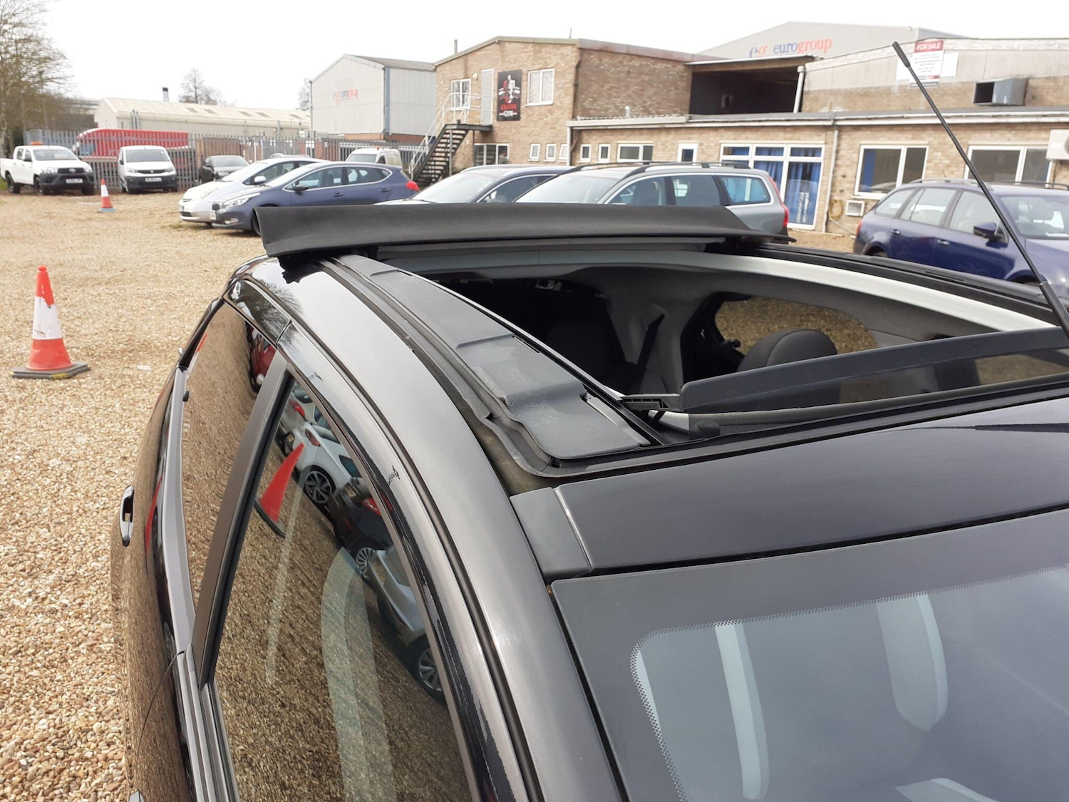 Used Toyota AYGO 2017 for sale - 77882820: Photo 24