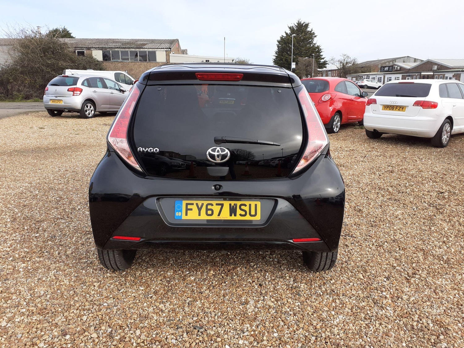 Used Toyota AYGO 2017 for sale - 77882820: Photo 6