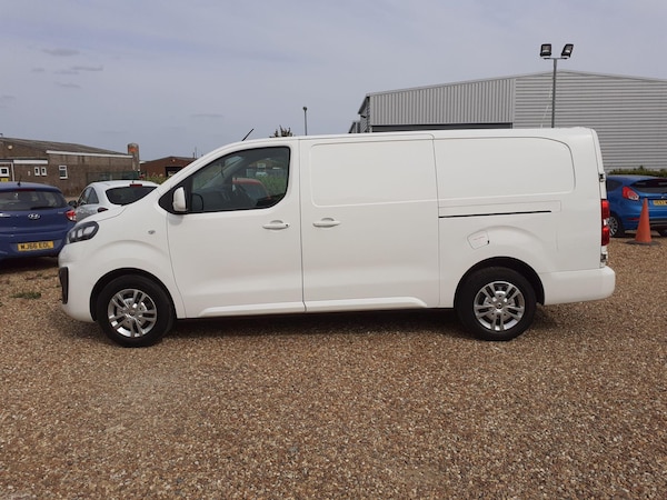 Used Vauxhall Vivaro 2020 for sale - 75608940: Photo 5