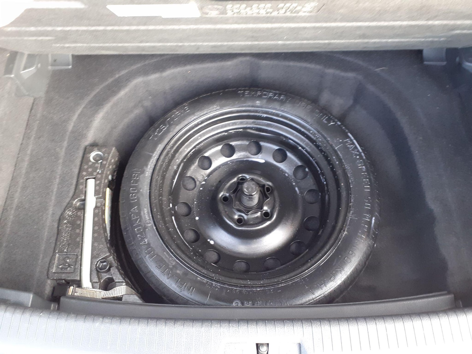 Used Volkswagen Golf 2014 for sale - 77647034: Photo 11