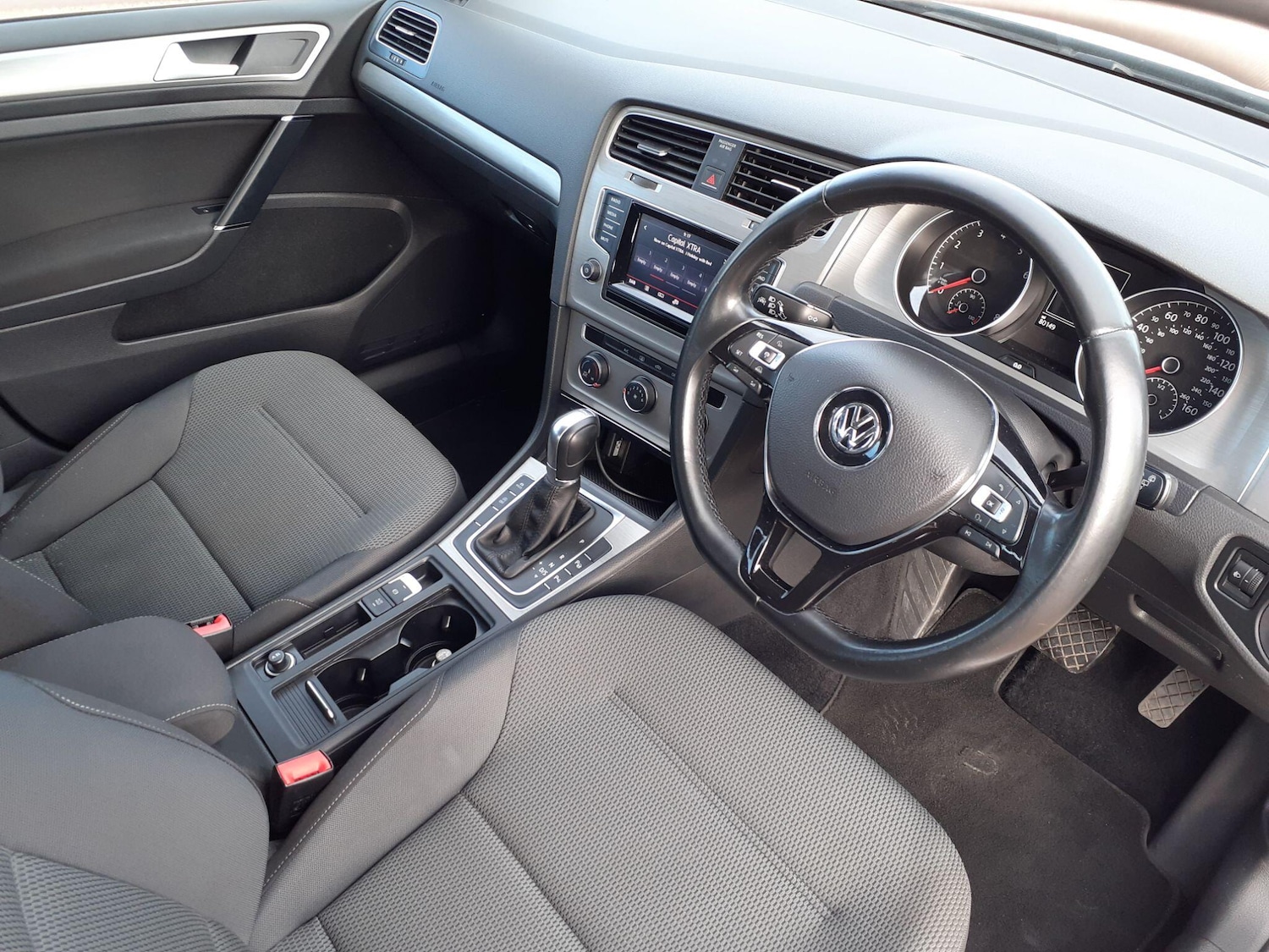 Used Volkswagen Golf 2014 for sale - 77647034: Photo 15