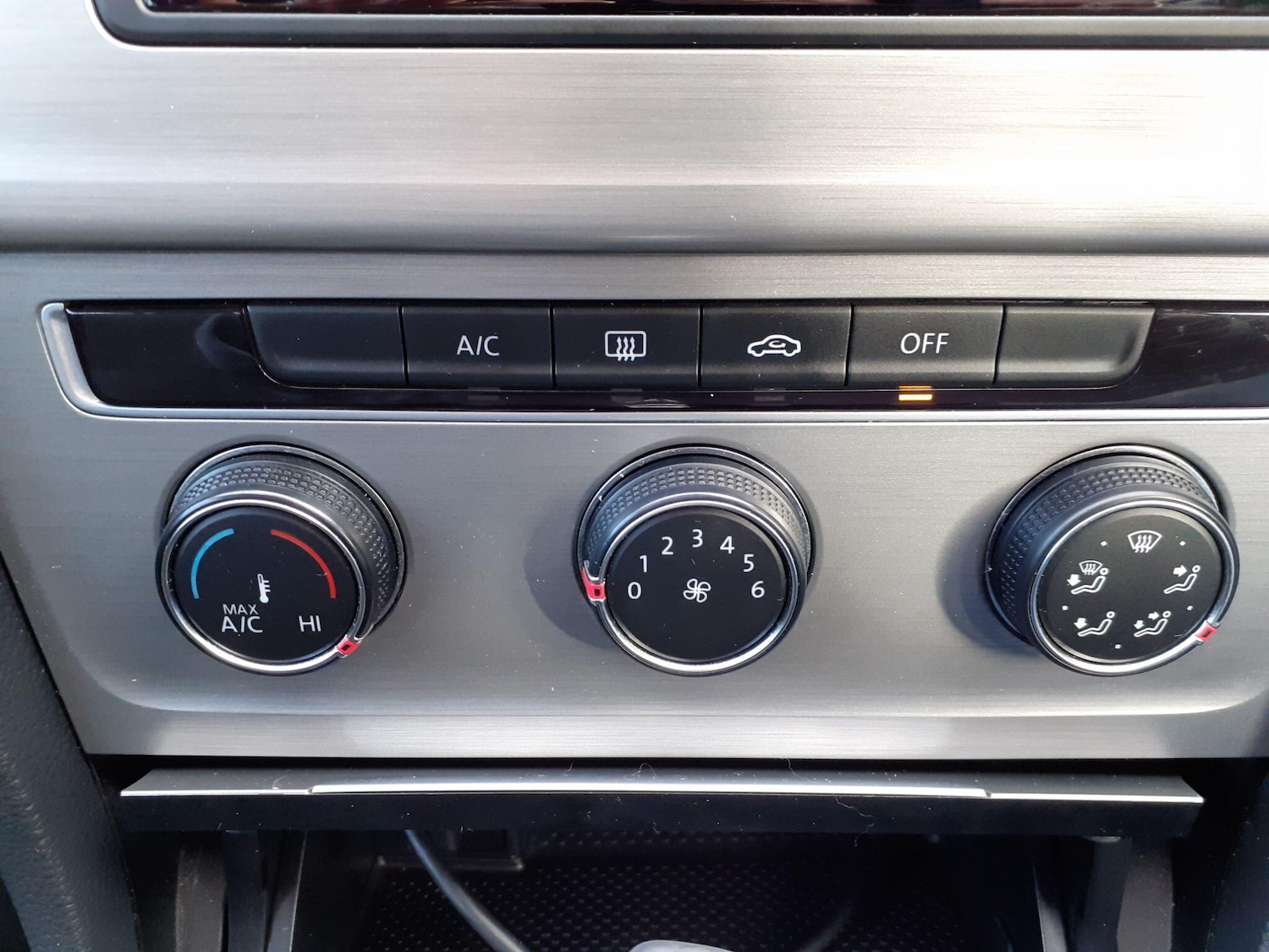 Used Volkswagen Golf 2014 for sale - 77647034: Photo 21