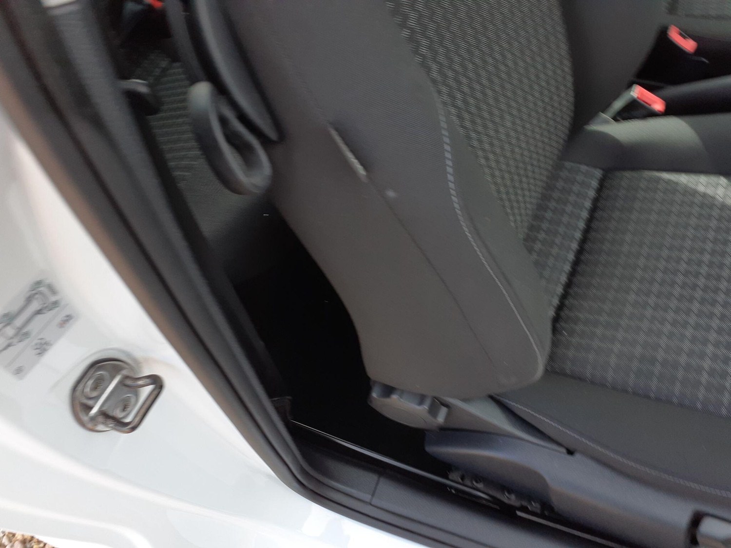 Used Volkswagen Polo 2015 for sale - 78086754: Photo 17