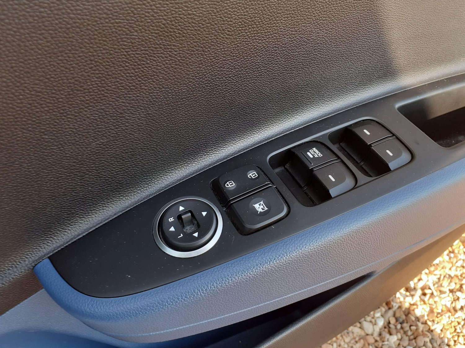 Used Hyundai i10 for sale - 77958139: Photo 15