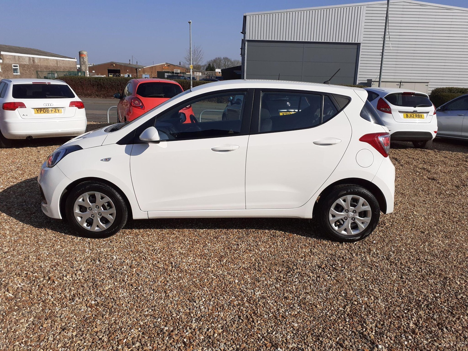 Used Hyundai i10 for sale - 77958139: Photo 4
