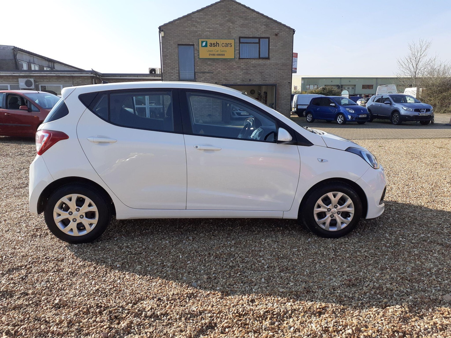 Used Hyundai i10 for sale - 77958139: Photo 8