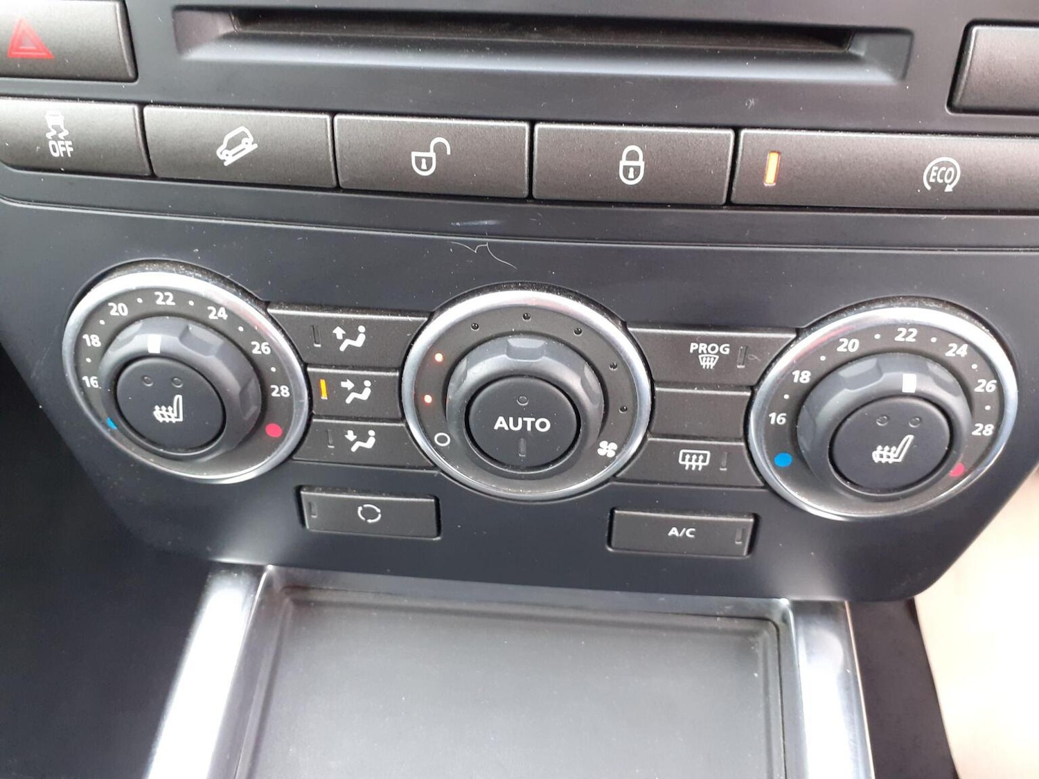 Used Land Rover Freelander 2013 for sale - 76945672: Photo 19