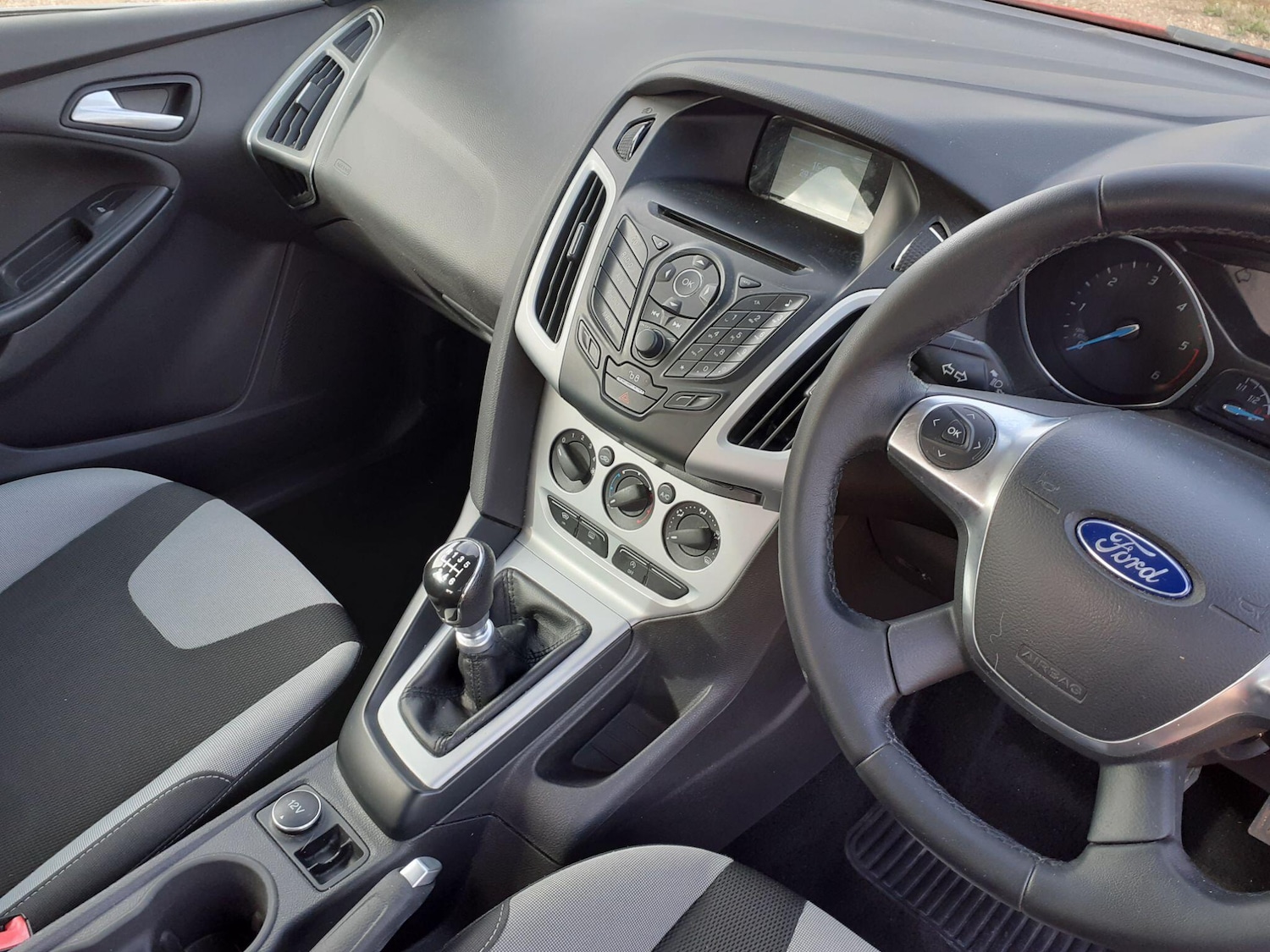 Used Ford Focus 2013 for sale - 76122115: Photo 18