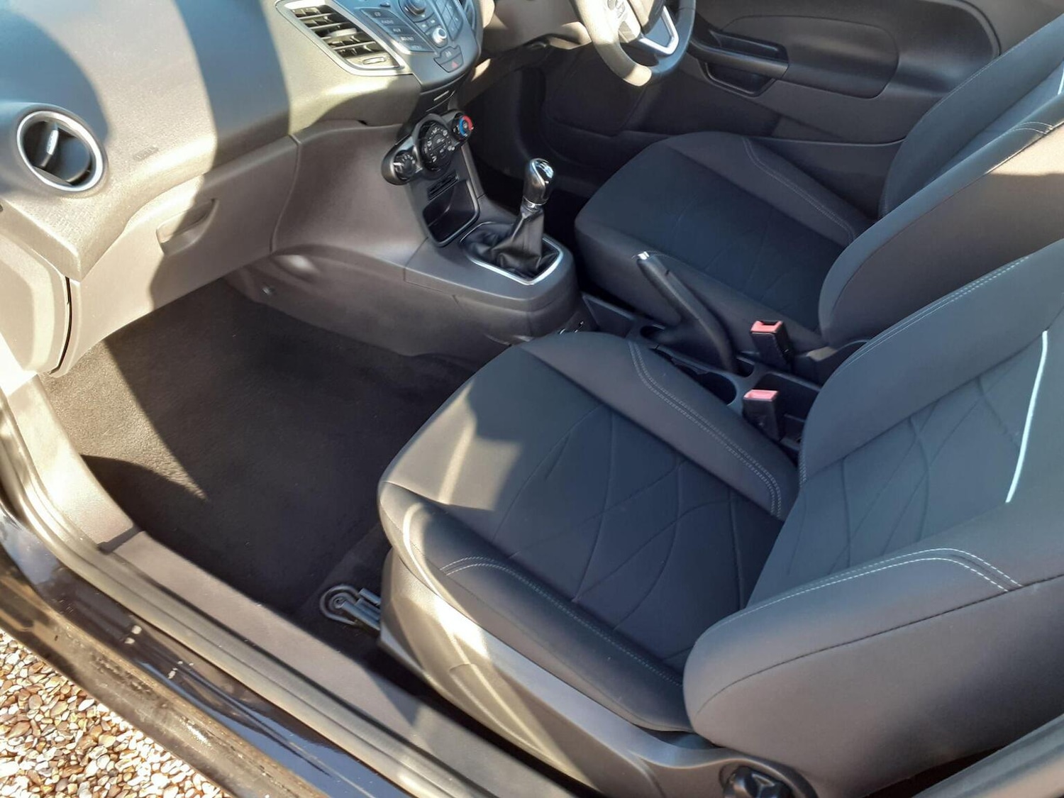 Used Ford Fiesta 2013 for sale - 76945673: Photo 11