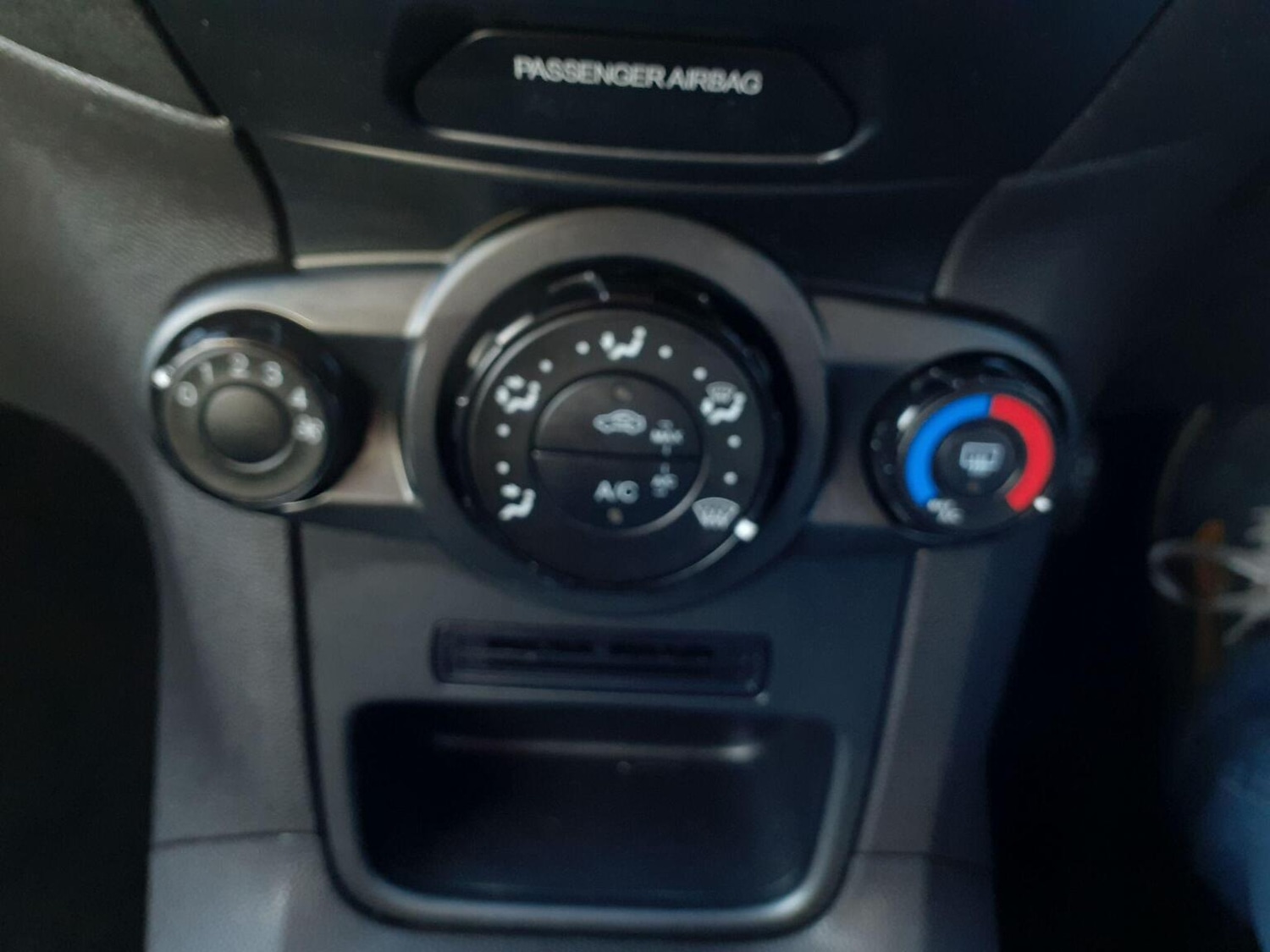 Used Ford Fiesta 2013 for sale - 76945673: Photo 16