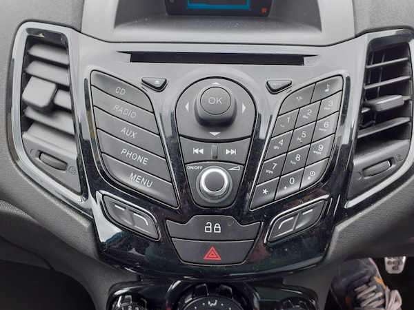 Used Ford Fiesta 2014 for sale - 74667191: Photo 16