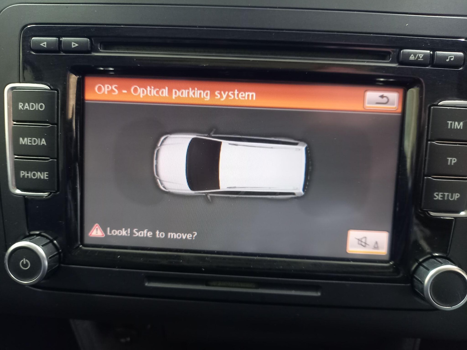 Used Volkswagen Touran 2011 for sale - 78157299: Photo 18