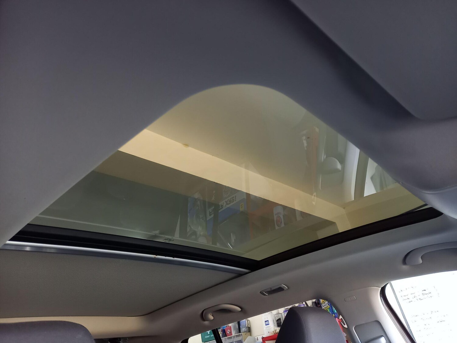 Used Volkswagen Touran 2011 for sale - 78157299: Photo 19