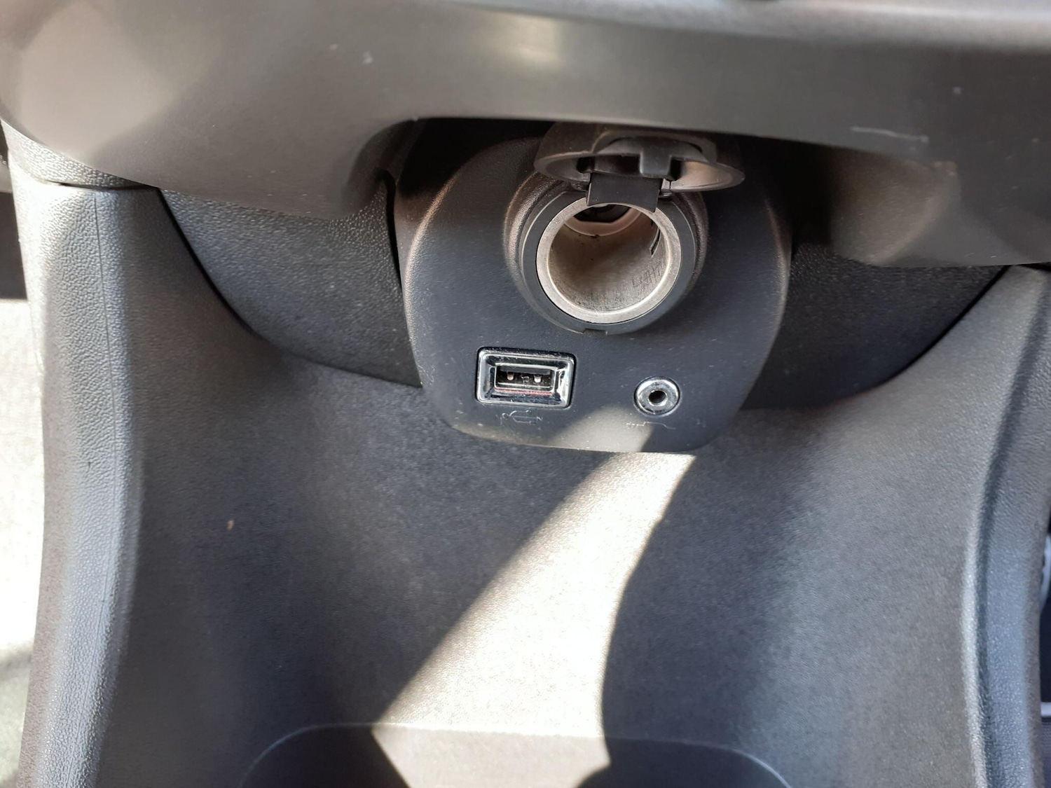 Used Toyota AYGO 2015 for sale - 78086522: Photo 17