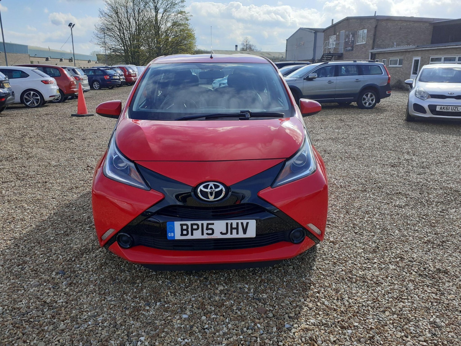 Used Toyota AYGO 2015 for sale - 78086522: Photo 2