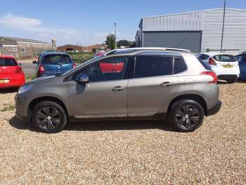 Used Peugeot 2008 2015 for sale - 75290689: Photo