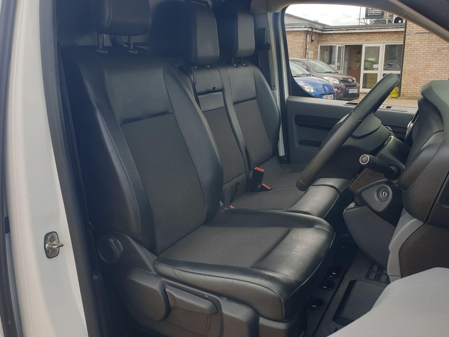 Used Peugeot Expert 2021 for sale - 77570474: Photo 16