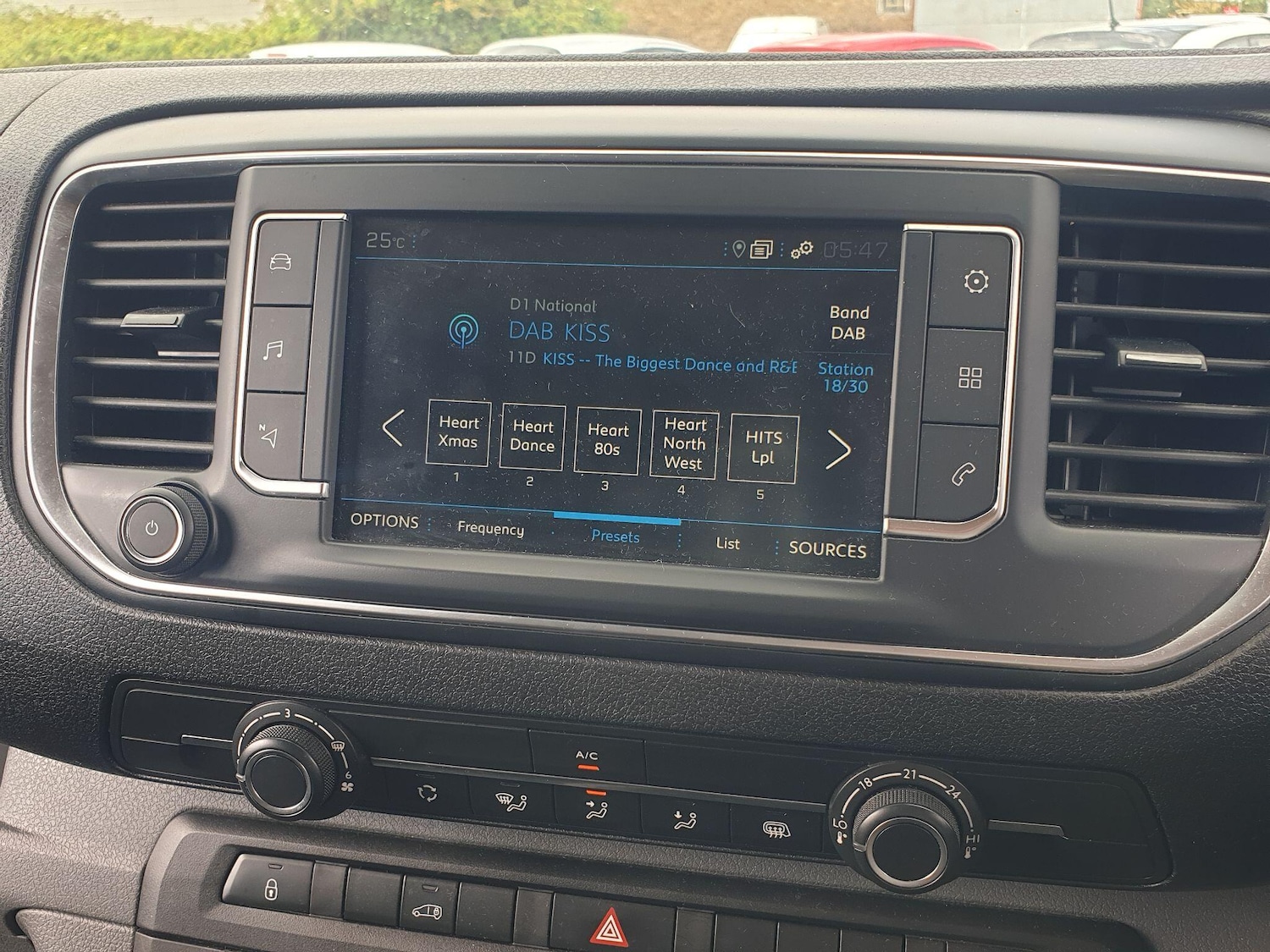 Used Peugeot Expert 2021 for sale - 77570474: Photo 30