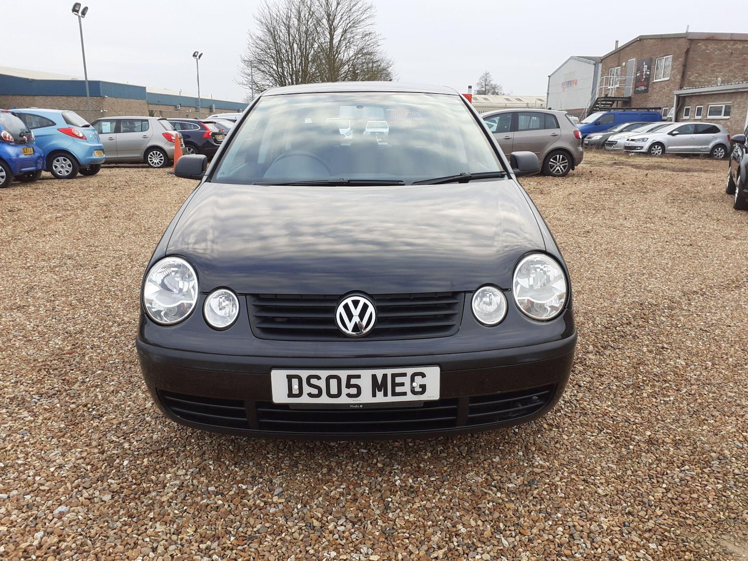 Used Volkswagen Polo 2005 for sale - 77570469: Photo 2