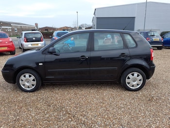 Used Volkswagen Polo 2005 for sale - 77570469: Photo