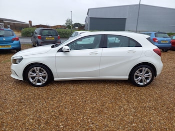 Used Mercedes-Benz A-Class 2016 for sale - 78878565: Photo