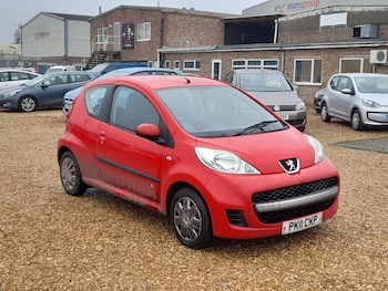 Used Peugeot 107 2011 for sale - 77570464: Photo
