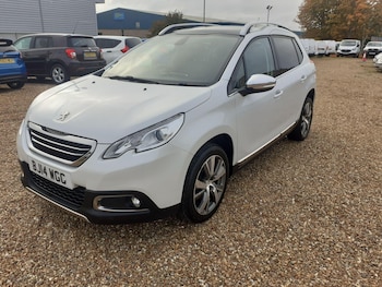 Used Peugeot 2008 2014 for sale - 76282931: Photo