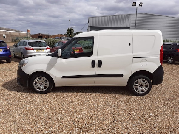 Used Fiat Doblo 2018 for sale - 73027918: Photo 4