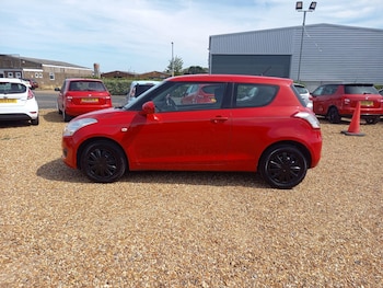Used Suzuki Swift 2015 for sale - 79484512: Photo