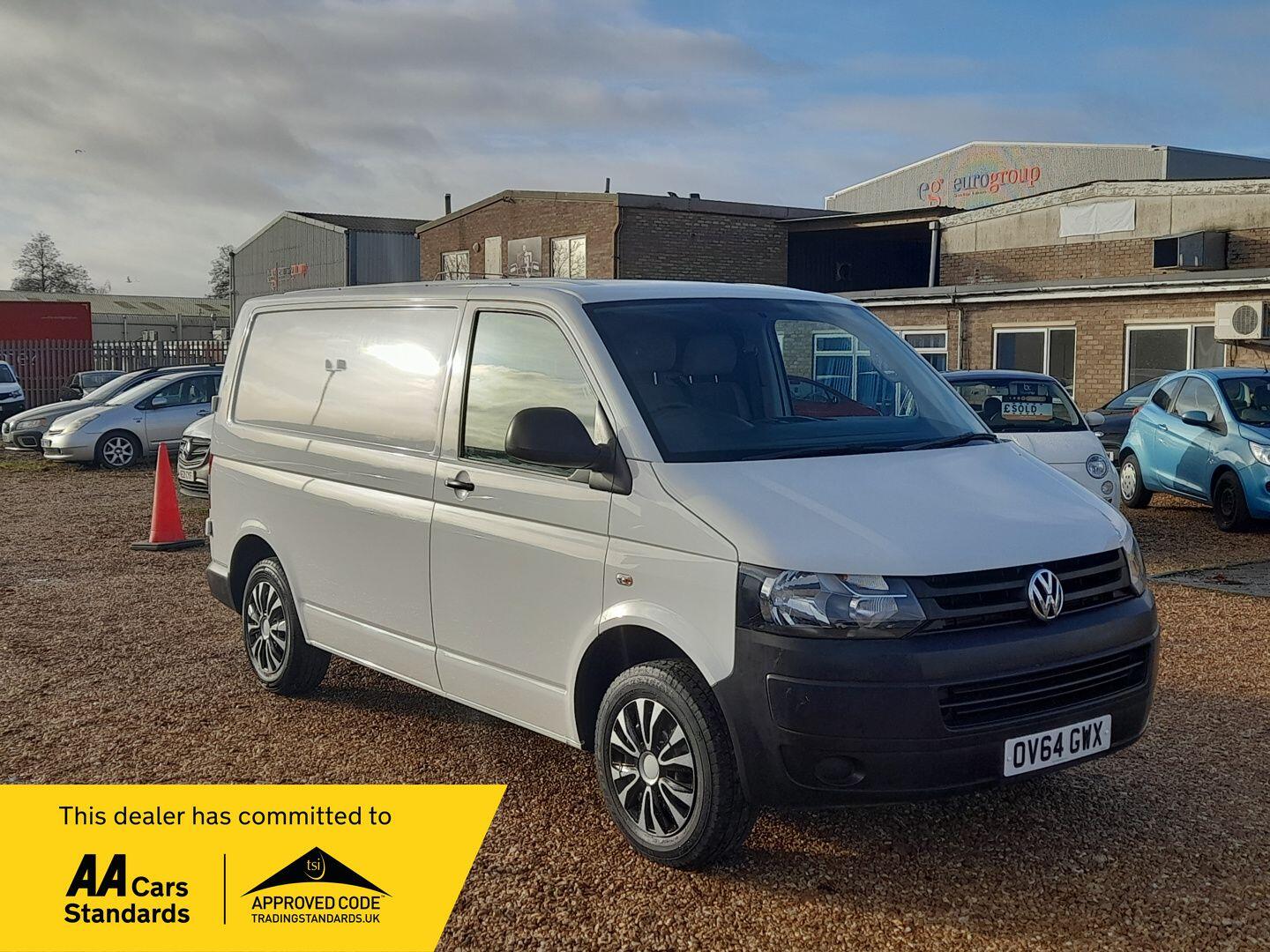 Used Volkswagen Transporter 2014 for sale - 76824333: Photo 1