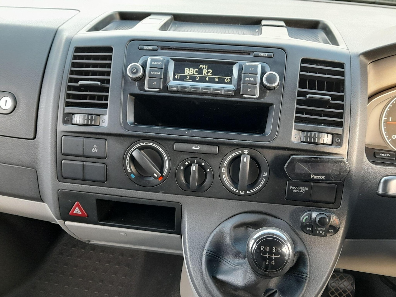 Used Volkswagen Transporter 2014 for sale - 76824333: Photo 20