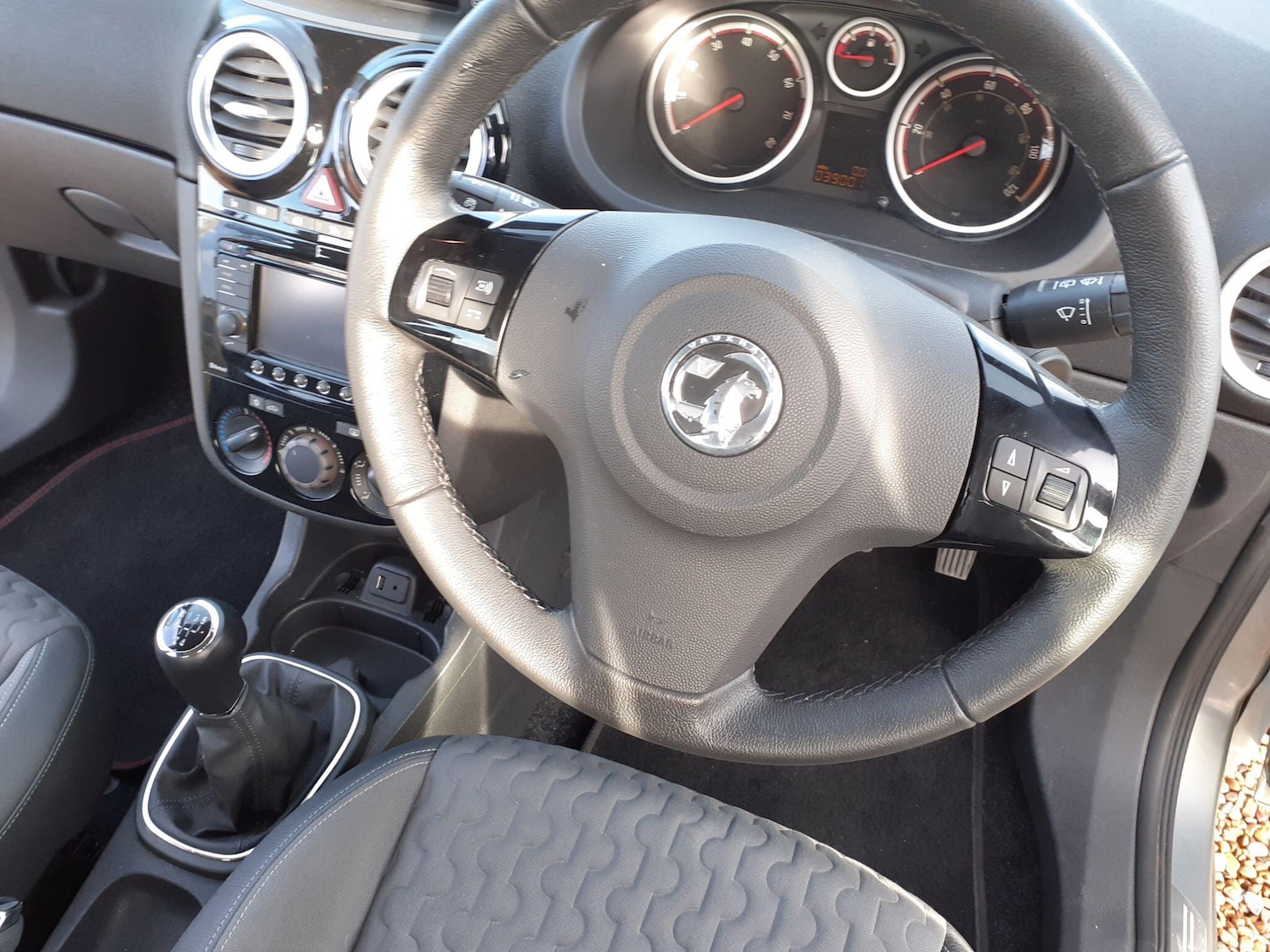 Used Vauxhall Corsa 2015 for sale - 76832276: Photo 17