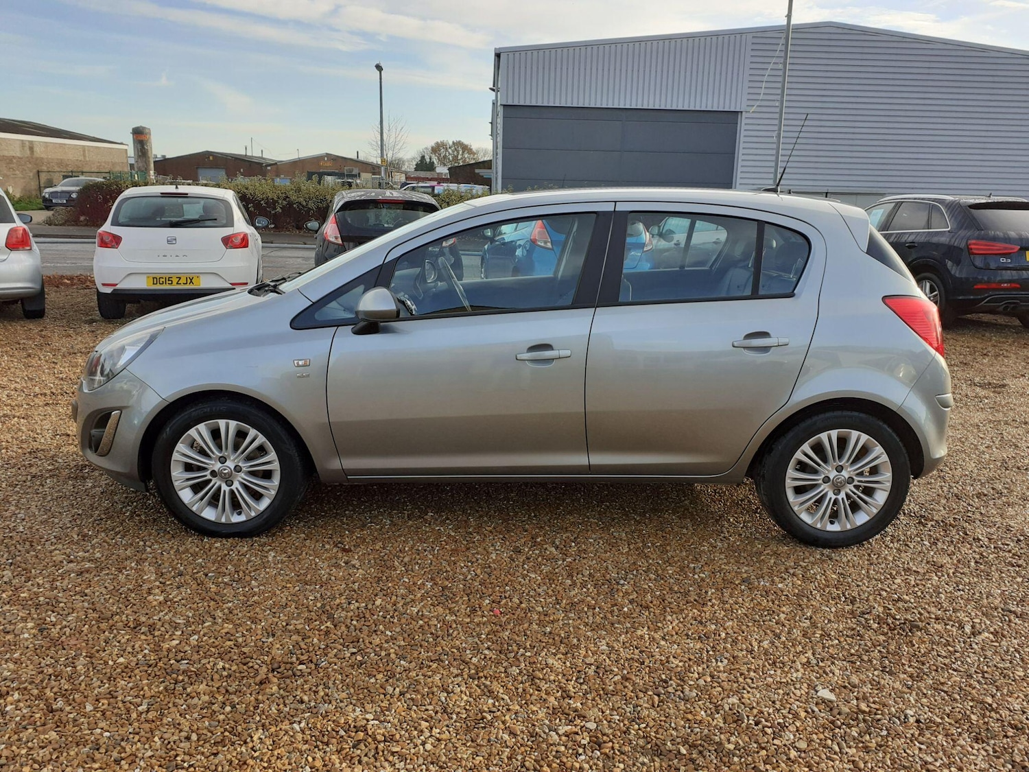 Used Vauxhall Corsa 2015 for sale - 76832276: Photo 4