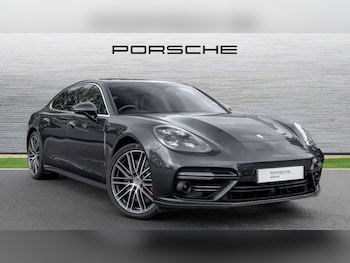 2017 - Turbo Executive 5-Door