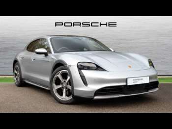 2022 - 4 Cross Turismo 5-Door