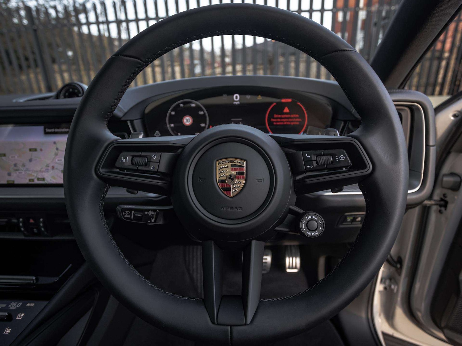 Used Porsche Cayenne 2025 for sale - 77076551: Photo 11