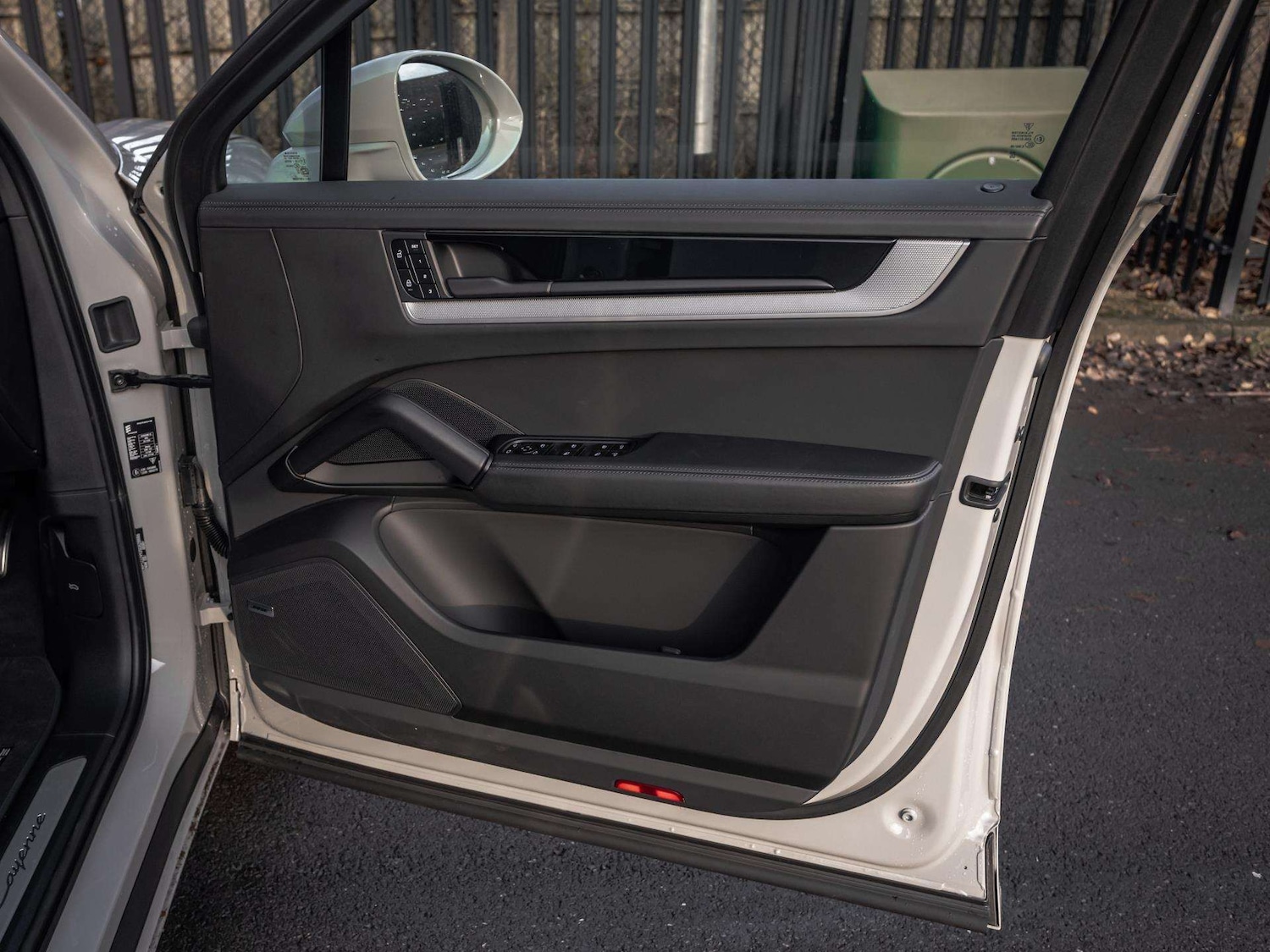 Used Porsche Cayenne 2025 for sale - 77076551: Photo 18