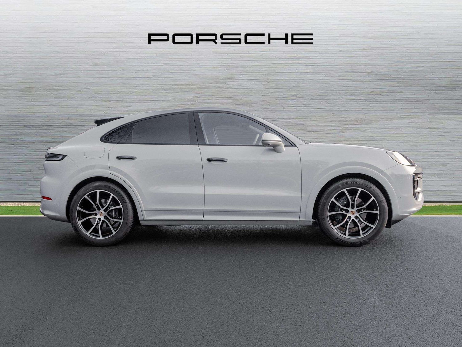 Used Porsche Cayenne 2025 for sale - 77076551: Photo 7