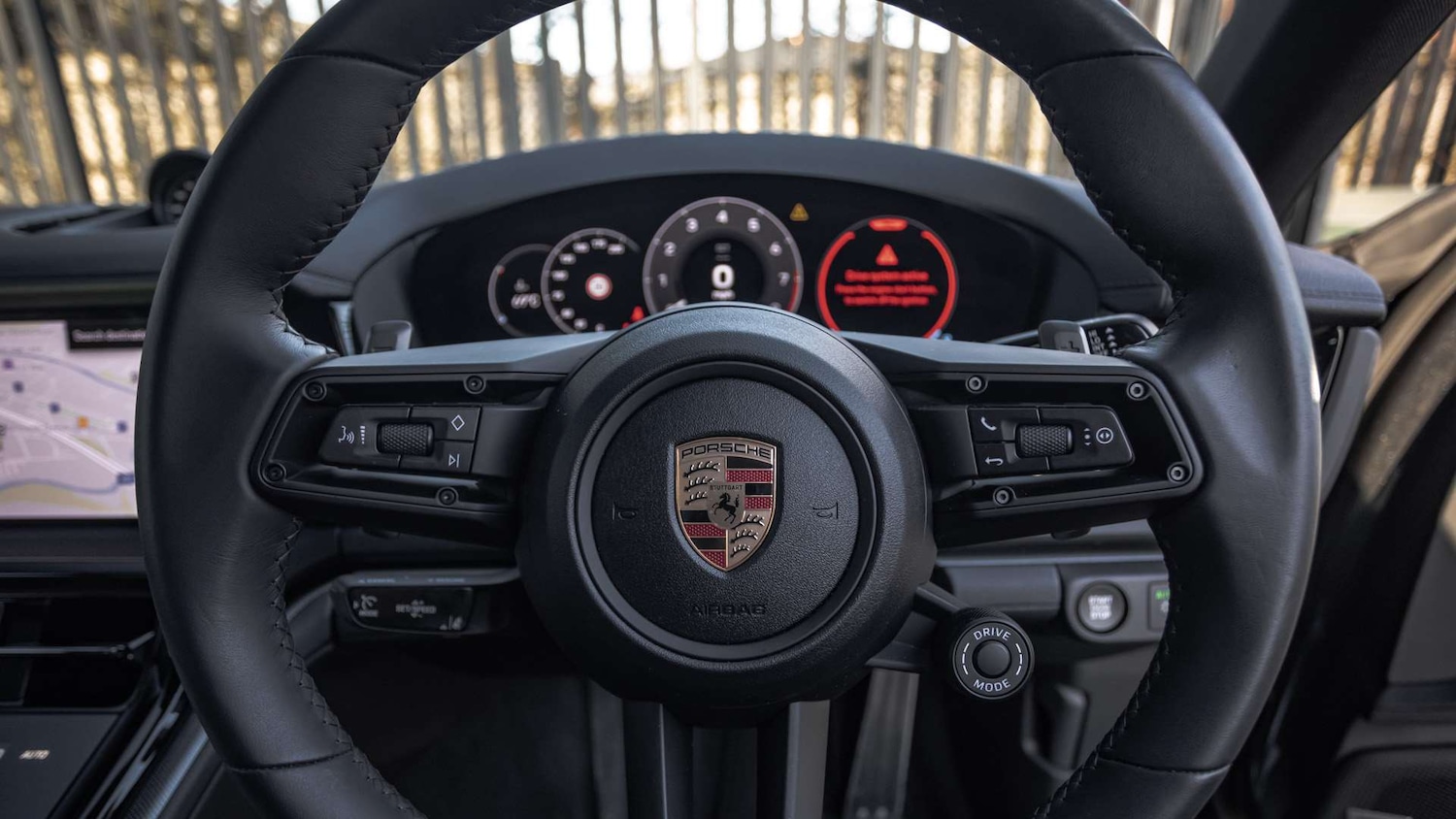 Used Porsche Panamera 2025 for sale - 77000280: Photo 17