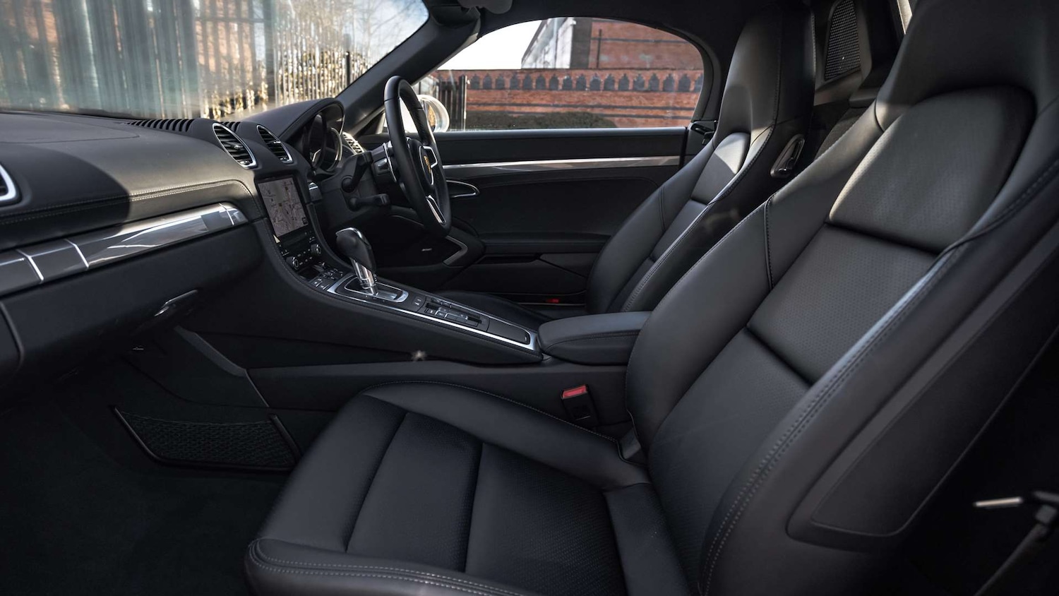 Used Porsche Boxster 2023 for sale - 76875738: Photo 13